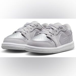 Nike Air Jordan 1 Retro OG Low Metallic Silver RARE